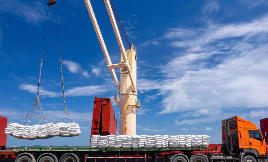 transport materiałów budowlanych